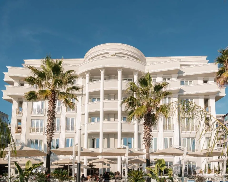 صورة palace1 من بعيون عربية للسياحة والسفر