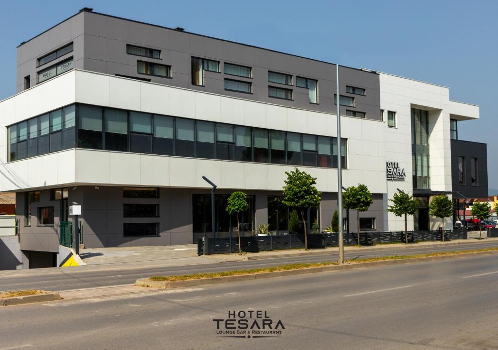 Hotel Tesara - بعيون عربية