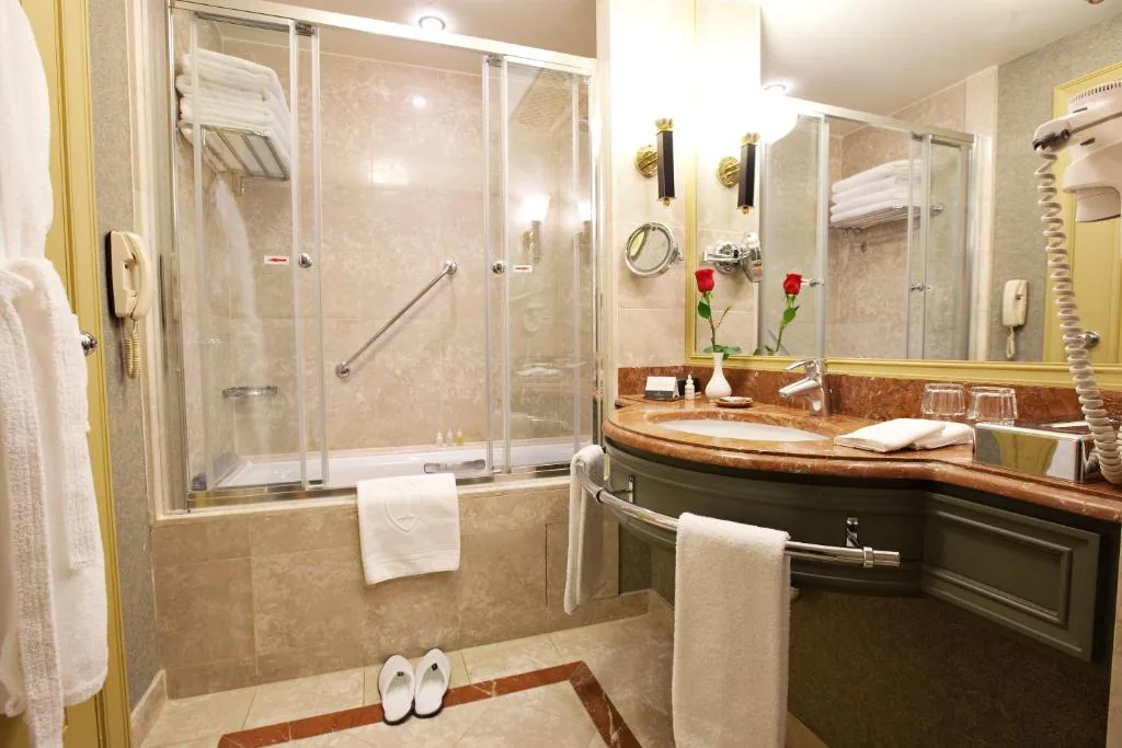 صورة intercontinental3 من بعيون عربية للسياحة والسفر