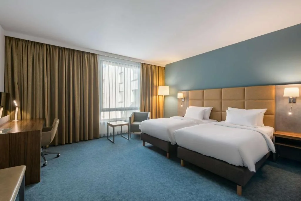 صورة radisson3 من بعيون عربية للسياحة والسفر