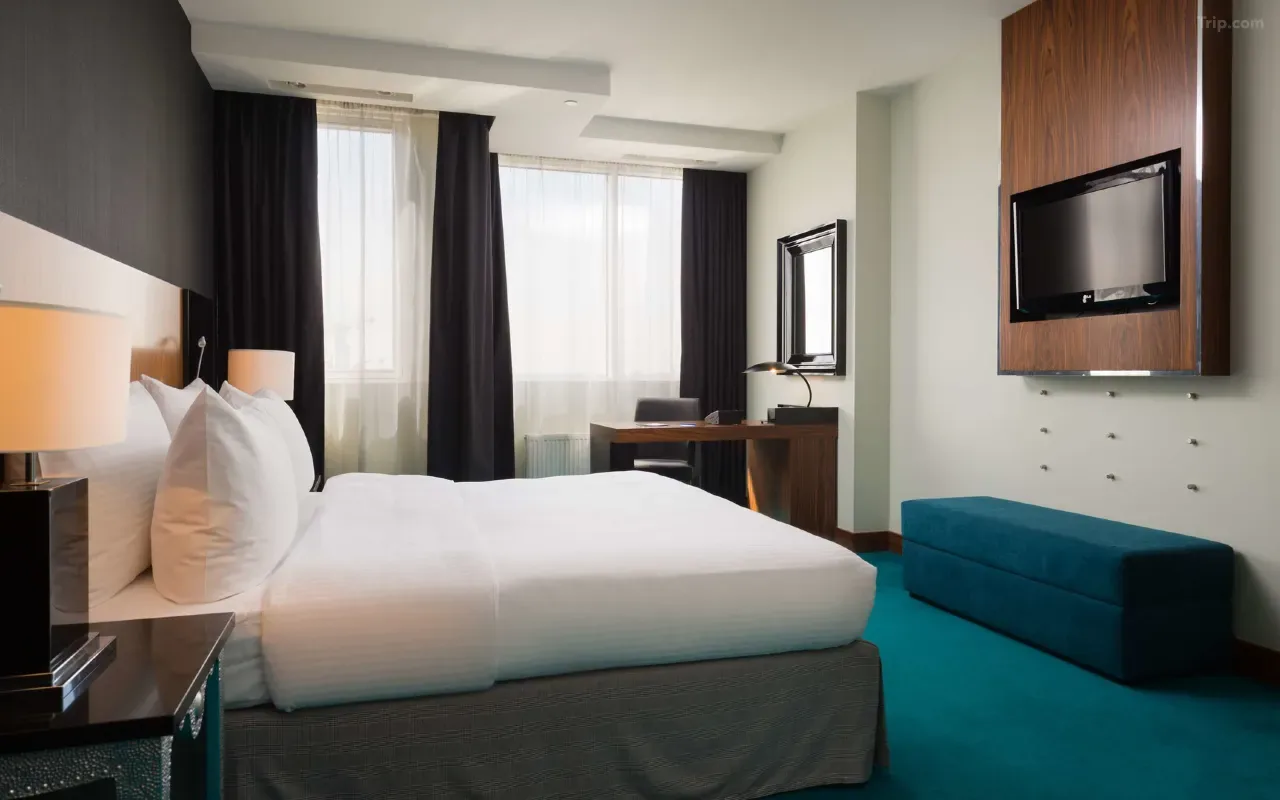 صورة radisson3 من بعيون عربية للسياحة والسفر