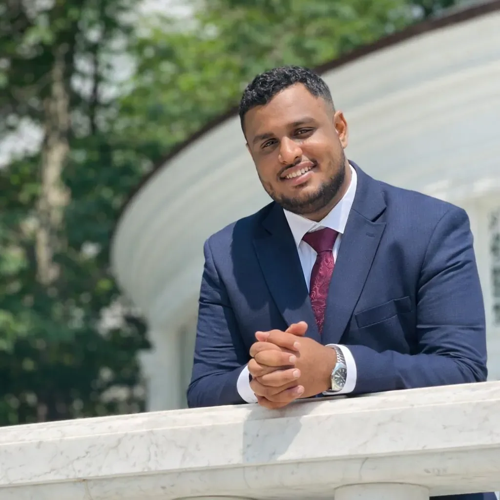 محمد النعماني مسؤول قسم أوزبكستان في بعيون عربية